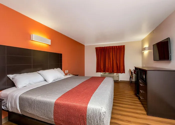 6 Peoria, Il Hotel Peoria
