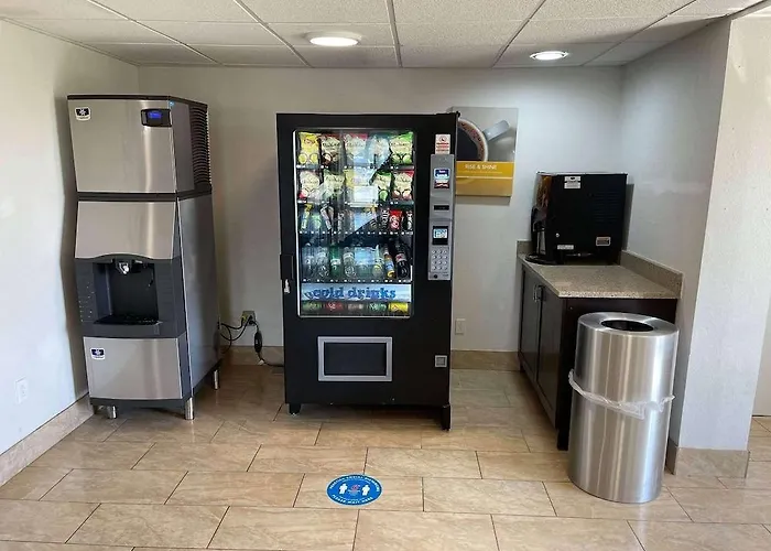 6 Peoria, Il 4* Peoria