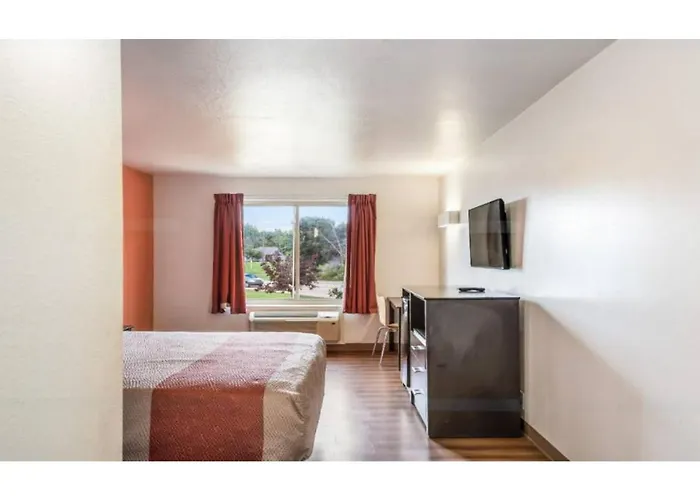Hotel 6 Peoria, Il Peoria