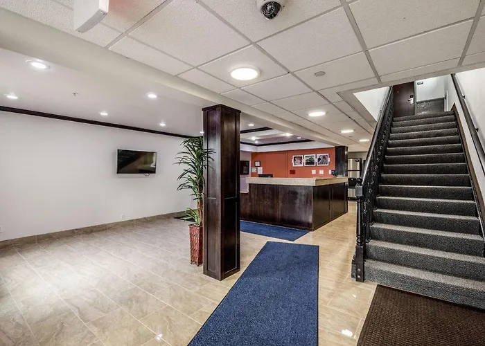 Hotel 6 Peoria, Il 4*