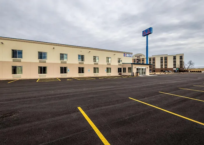 6 Peoria, Il 4*
