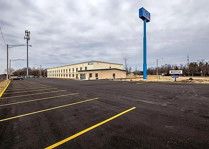 6 Peoria, Il 4*